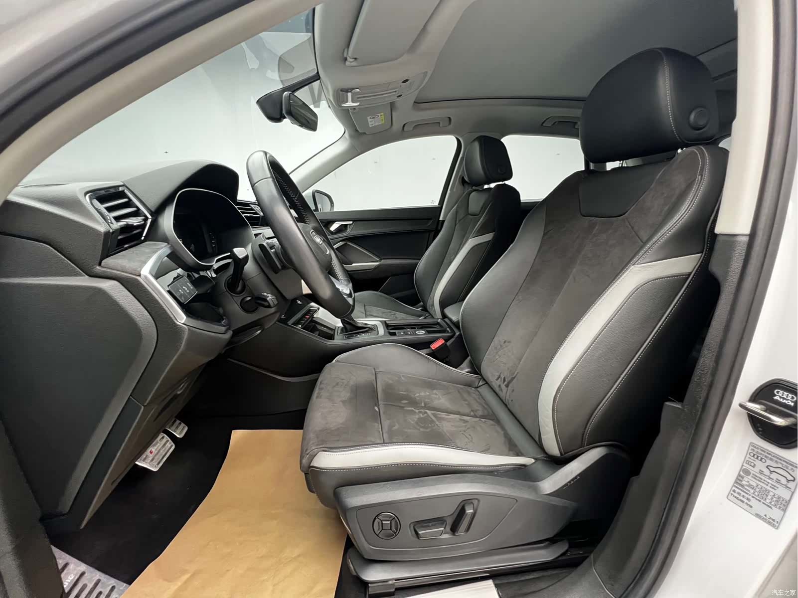 Audi Q3, 2022 7