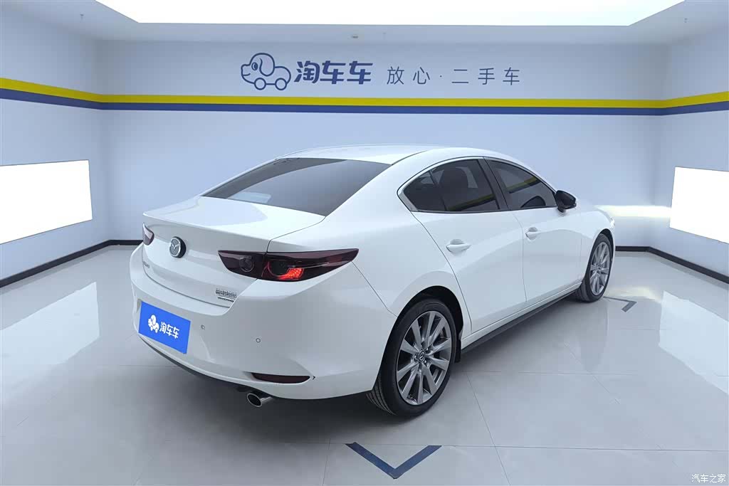 Mazda Mazda3, 2023 3