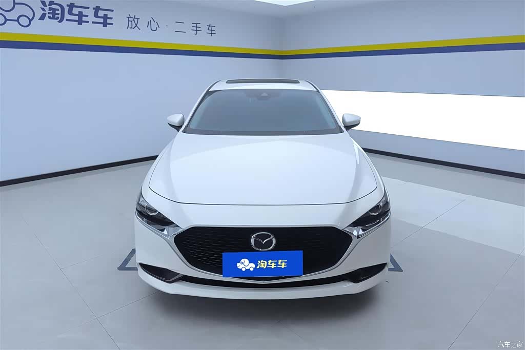 Mazda Mazda3, 2023 2