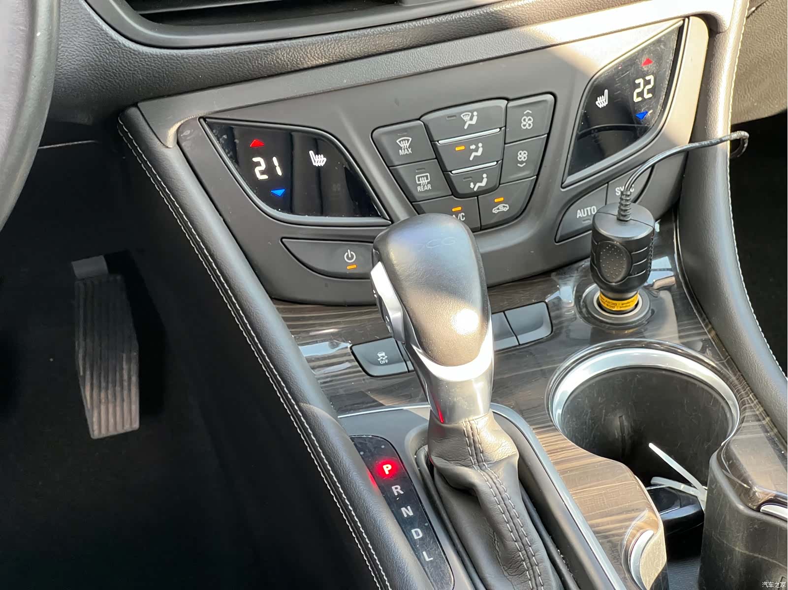 Buick Envision Plus, 2019 18