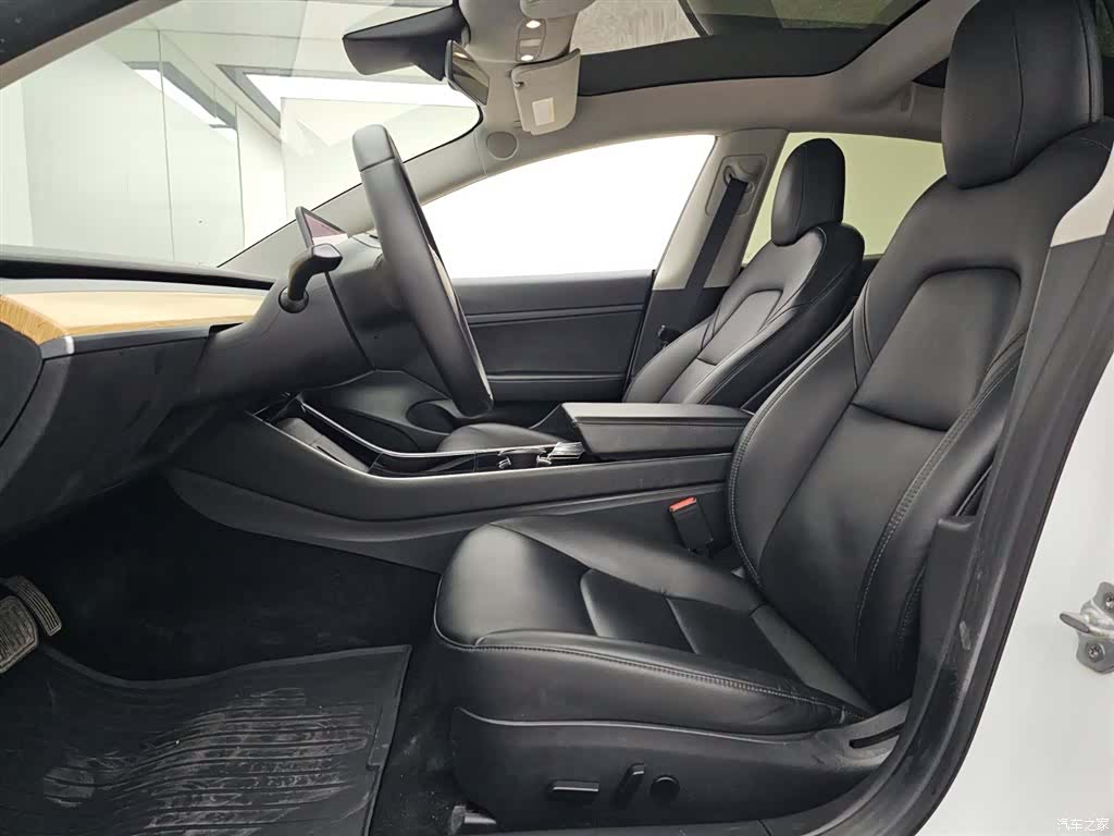 Tesla Model 3, 2020 7