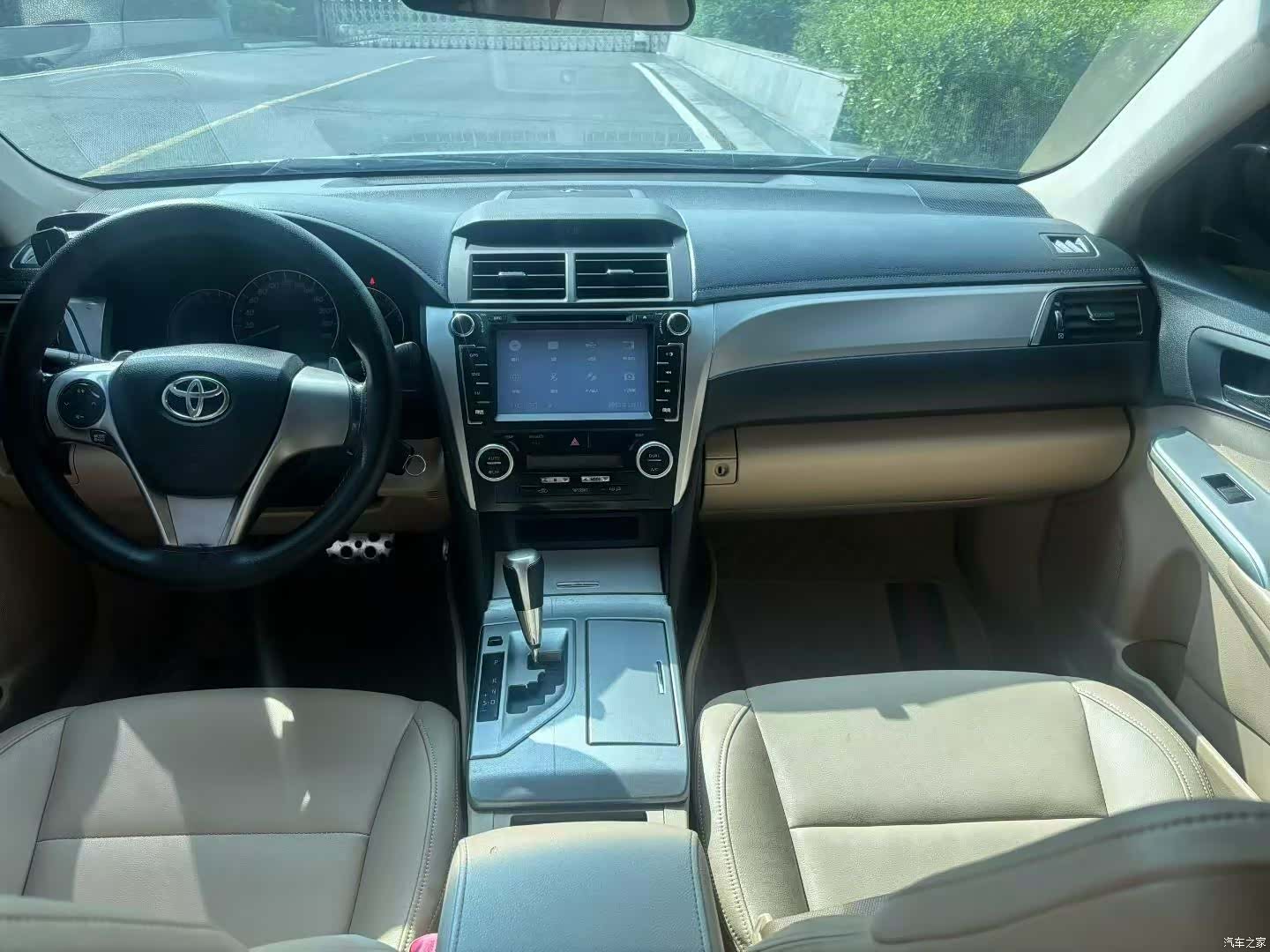 Toyota Camry, 2013 3