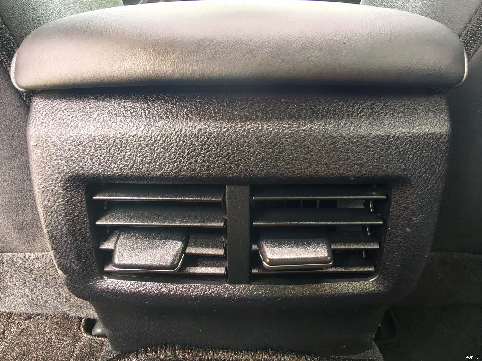 Lexus IS, 2018 30
