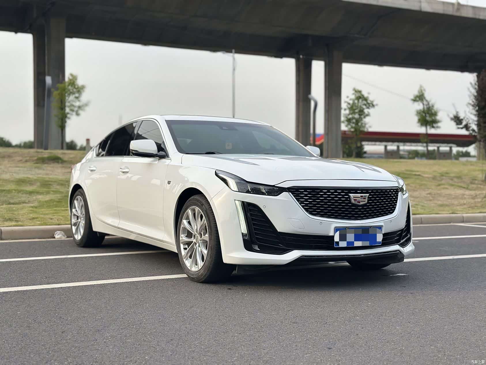 Cadillac CT5, 2023 2