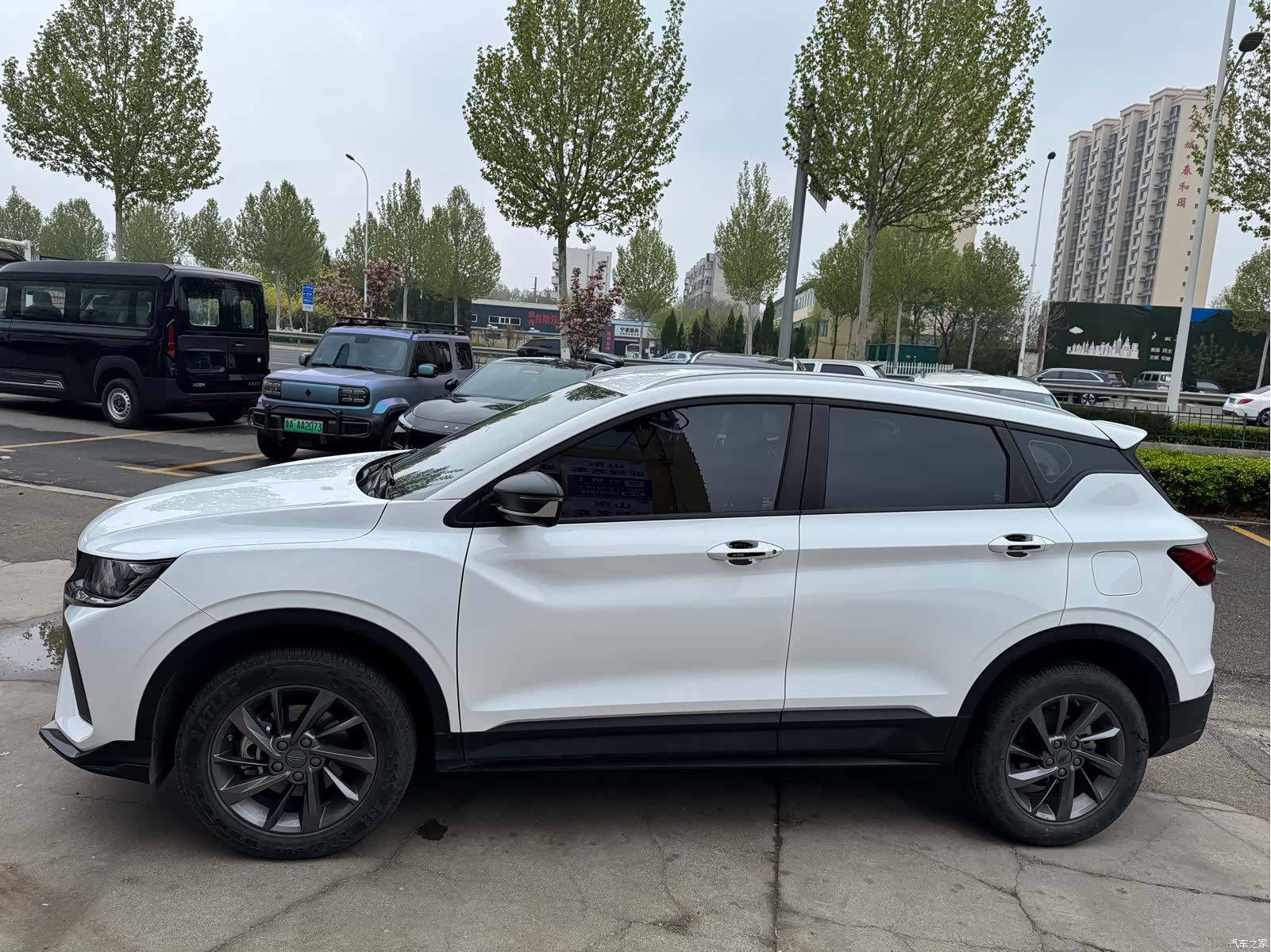 Geely Coolray, 2024 4