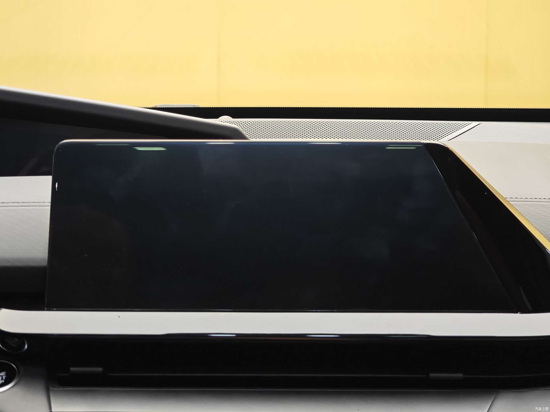 Changan UNI-V, 2022 16