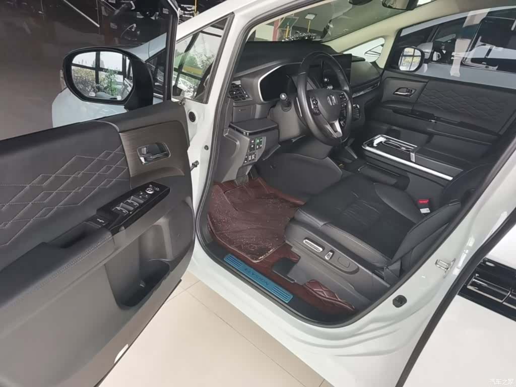 Honda Elysion, 2024 16