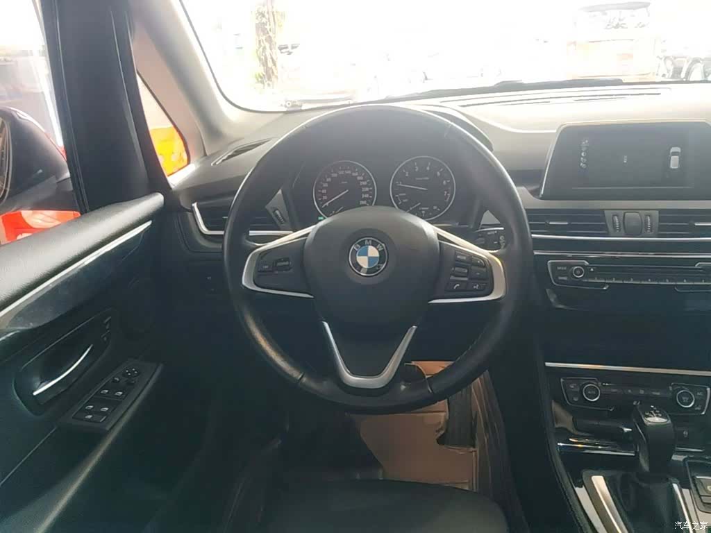 BMW 2 Series, 2017 11