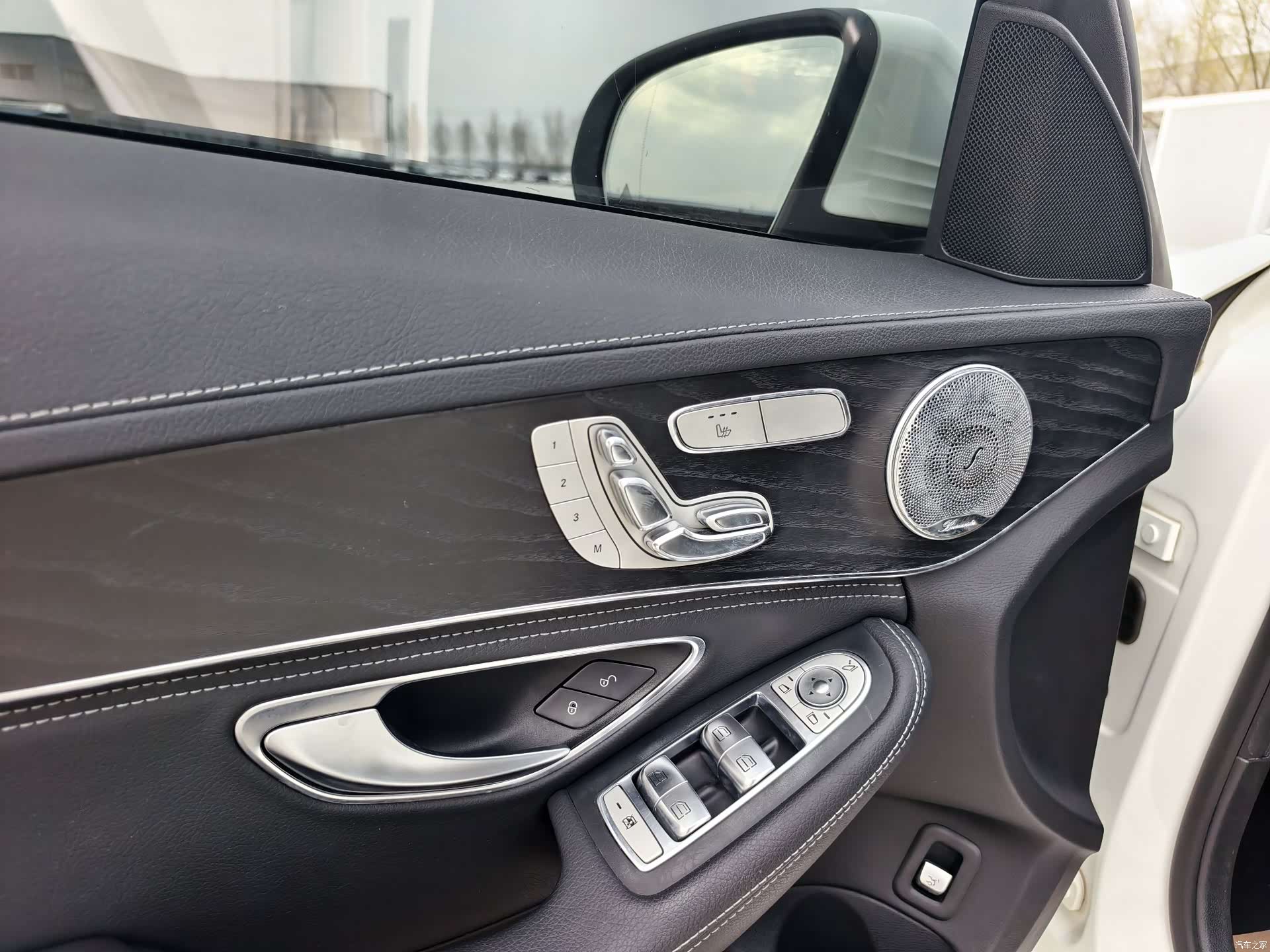 Mercedes-Benz C-Class, 2015 10