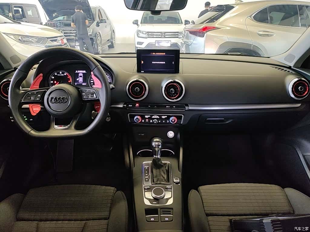 Audi A3, 2018 10
