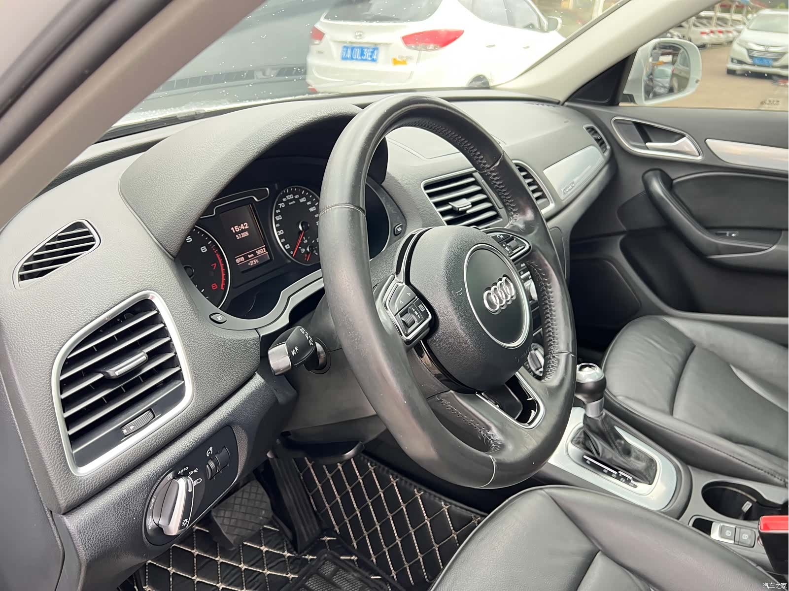 Audi Q3, 2015 7