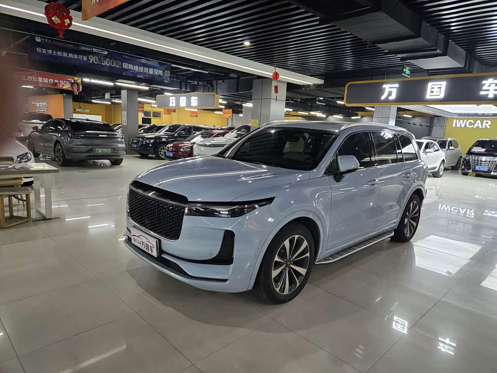 Li Auto ONE 2020 7 мест