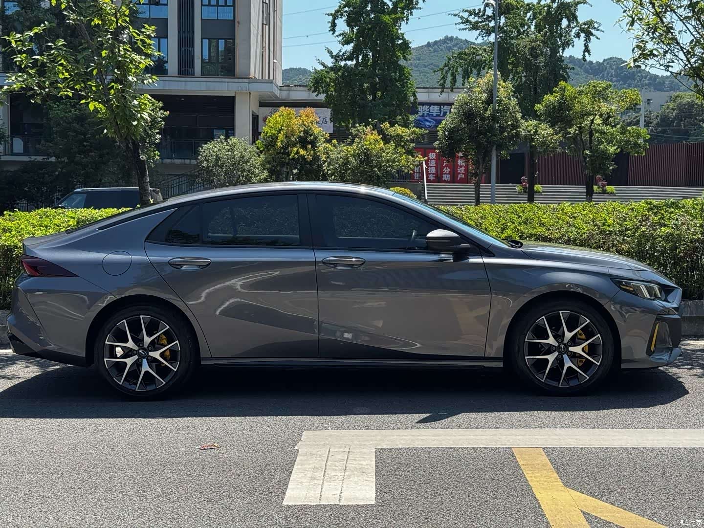Trumpchi Empow, 2023 27