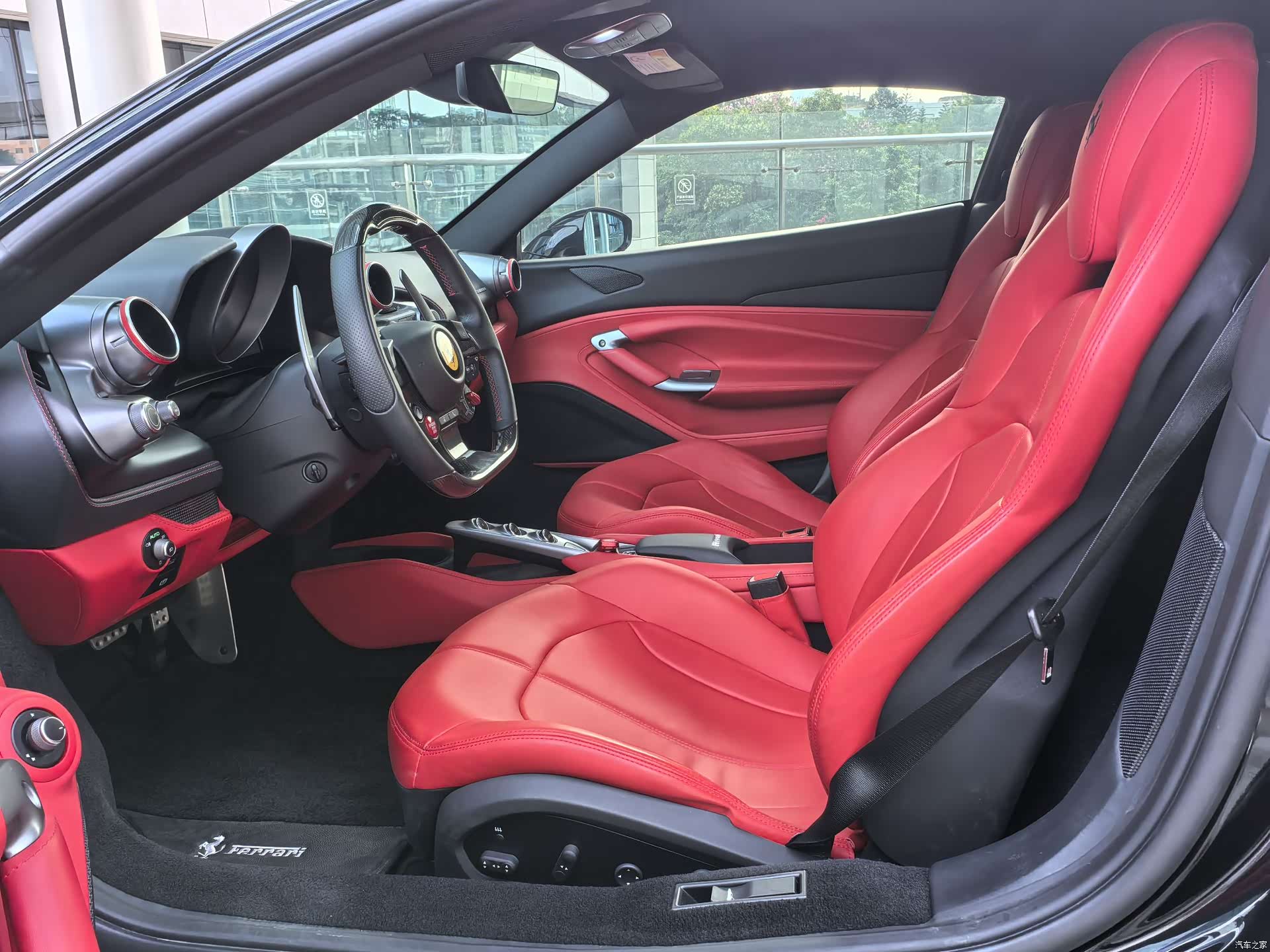 Ferrari F8, 2022 8