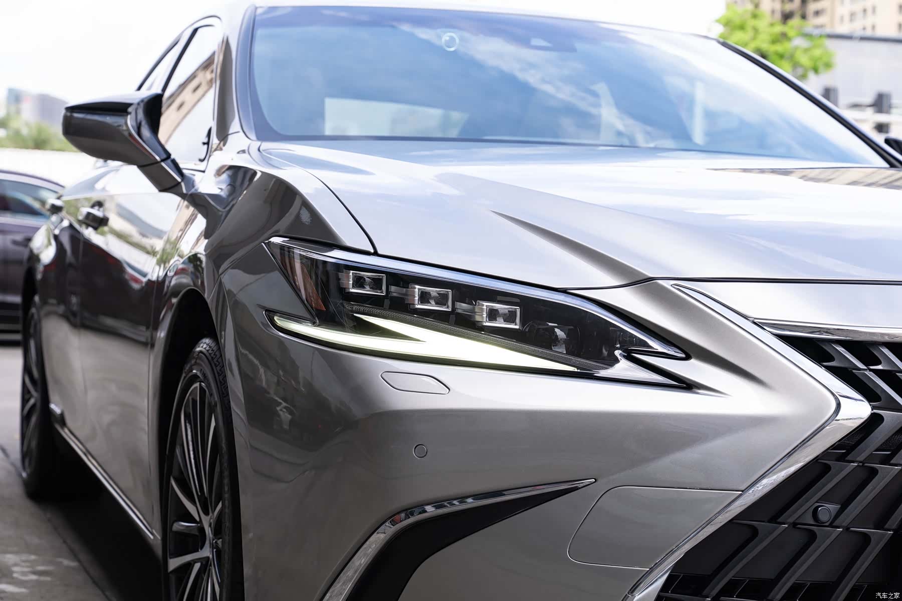 Lexus ES, 2022 6