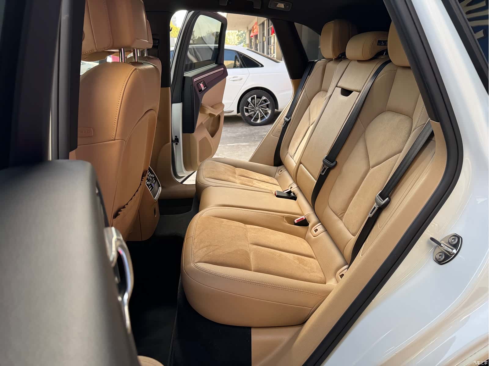 Porsche Macan, 2017 11