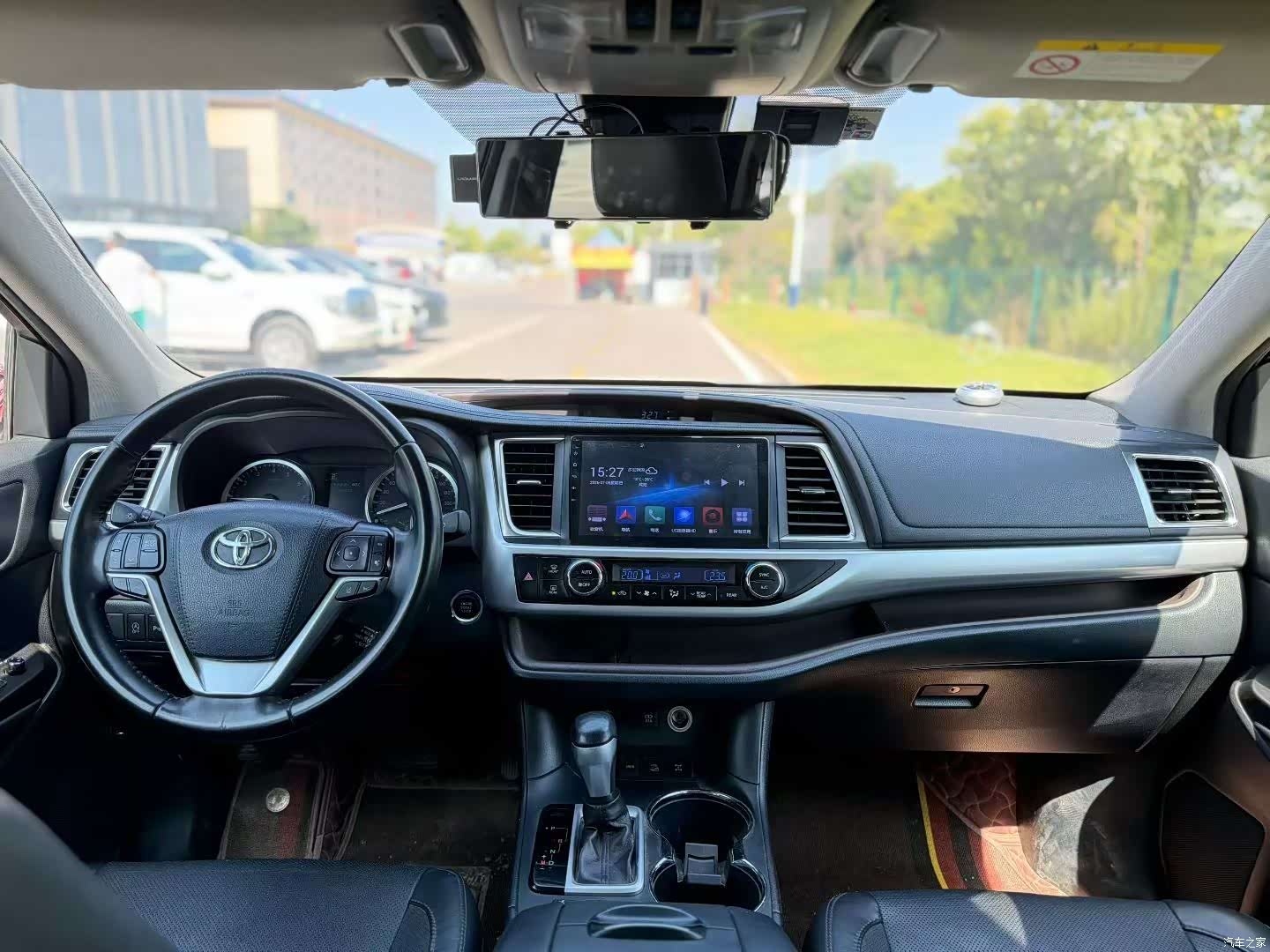 Toyota Highlander, 2019 все фото