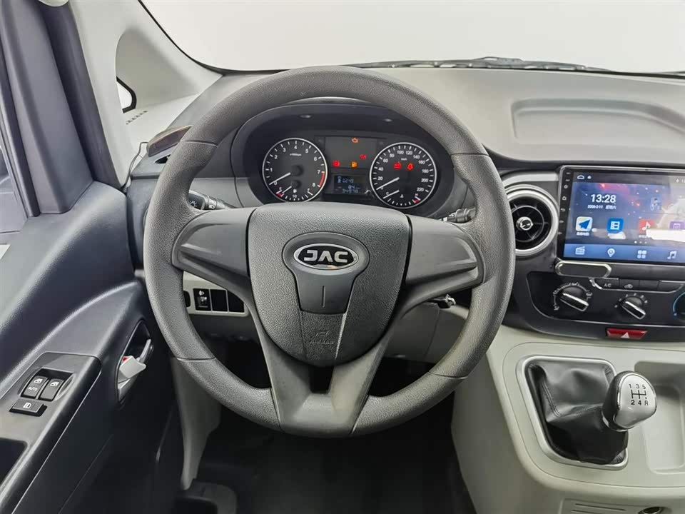 JAC Refine Ruifeng M3