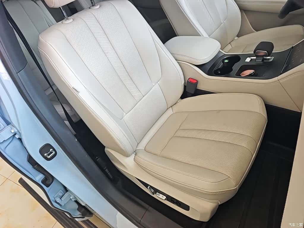 Li Auto ONE, 2021 25