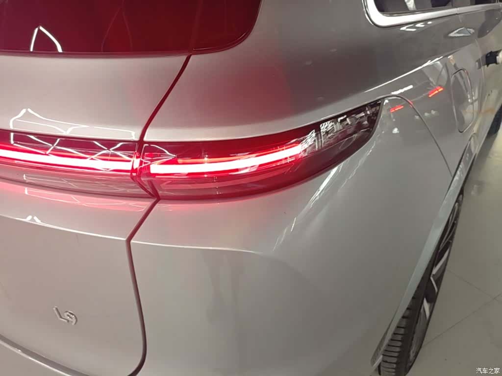 Li Auto L9, 2024 8