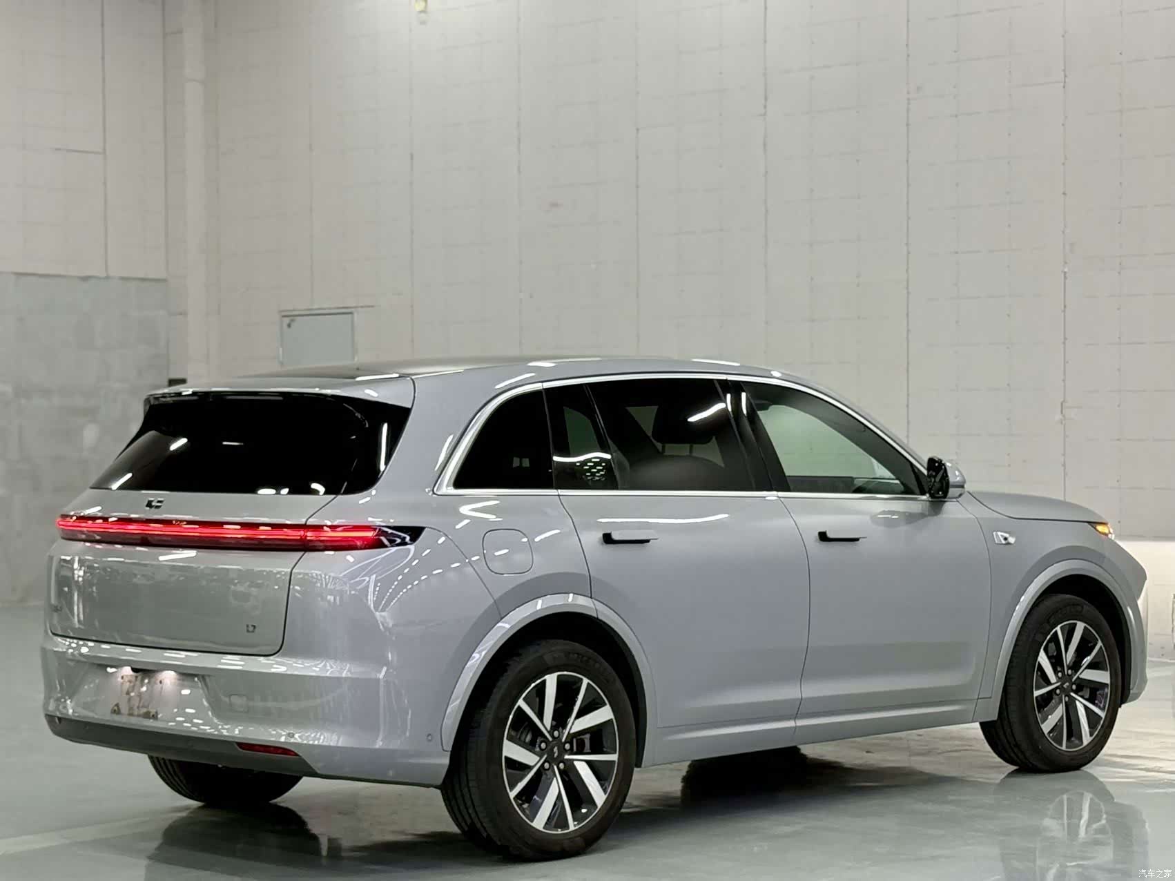 Li Auto L7, 2023 10
