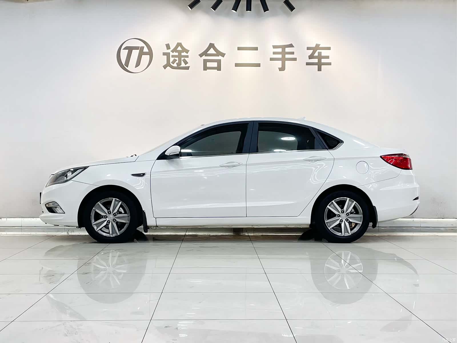 Changan Eado, 2017 3