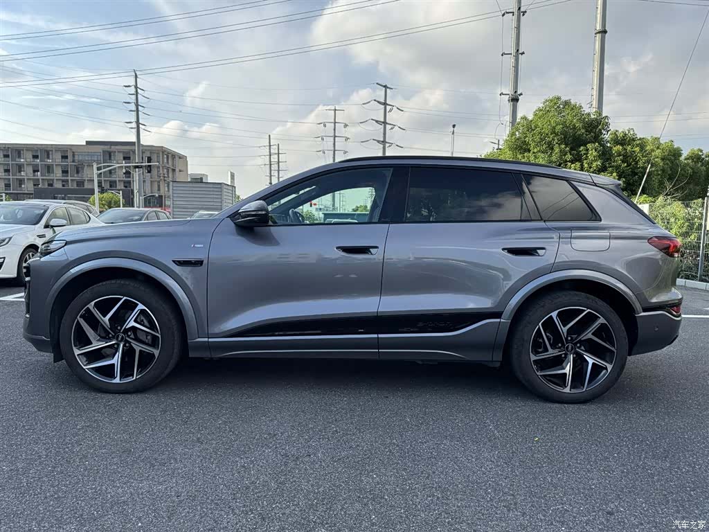 Audi e-tron, 2025 2