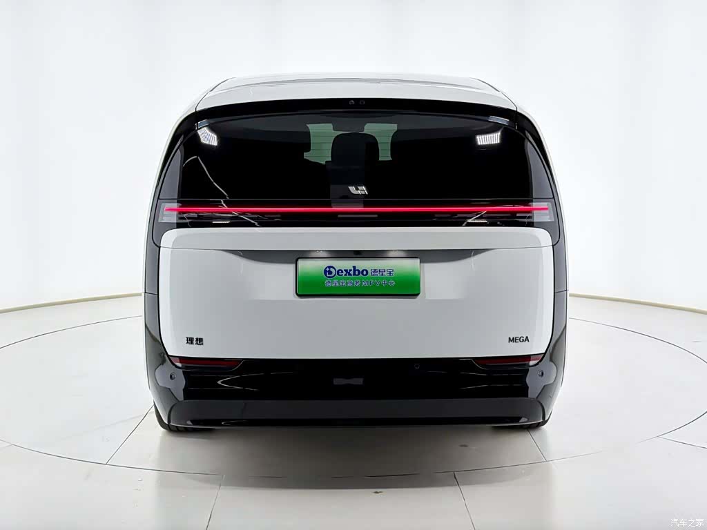 Li Auto MEGA, 2025 4