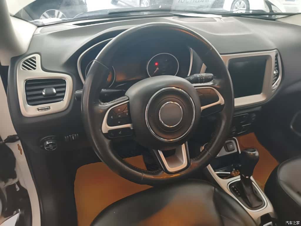 Jeep Compass, 2019 11