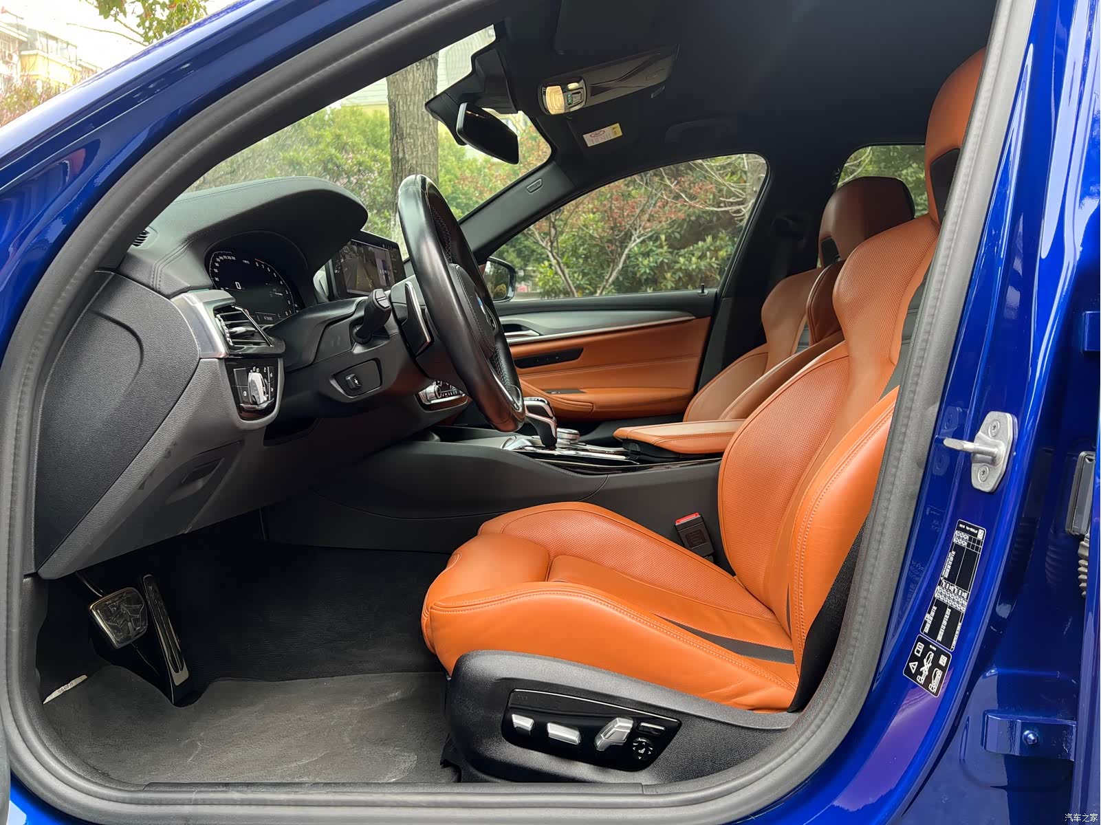 BMW M5, 2021 все фото