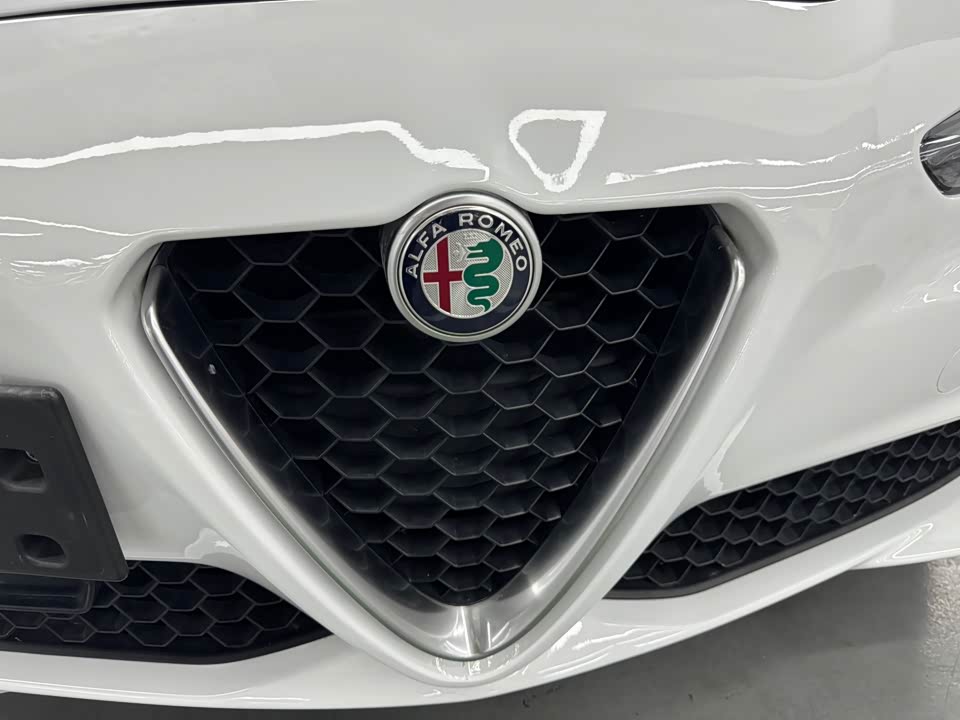 Alfa Romeo Giulia
