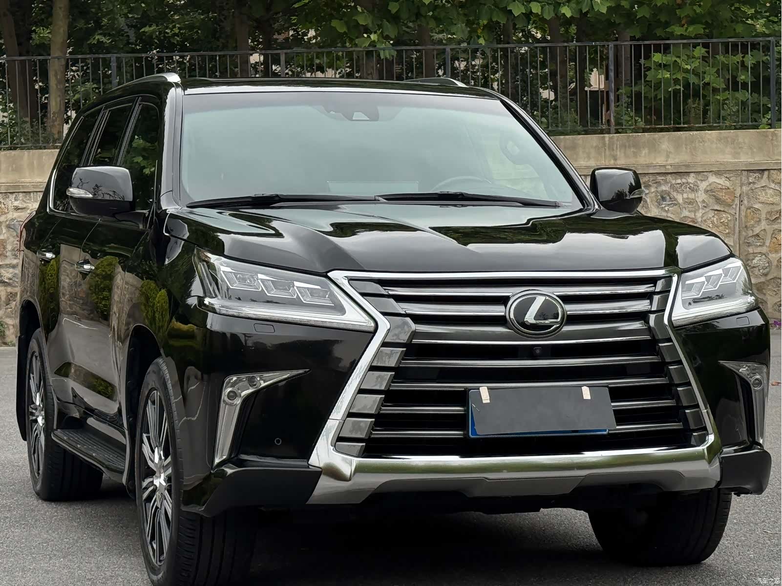 Lexus LX, 2018 3
