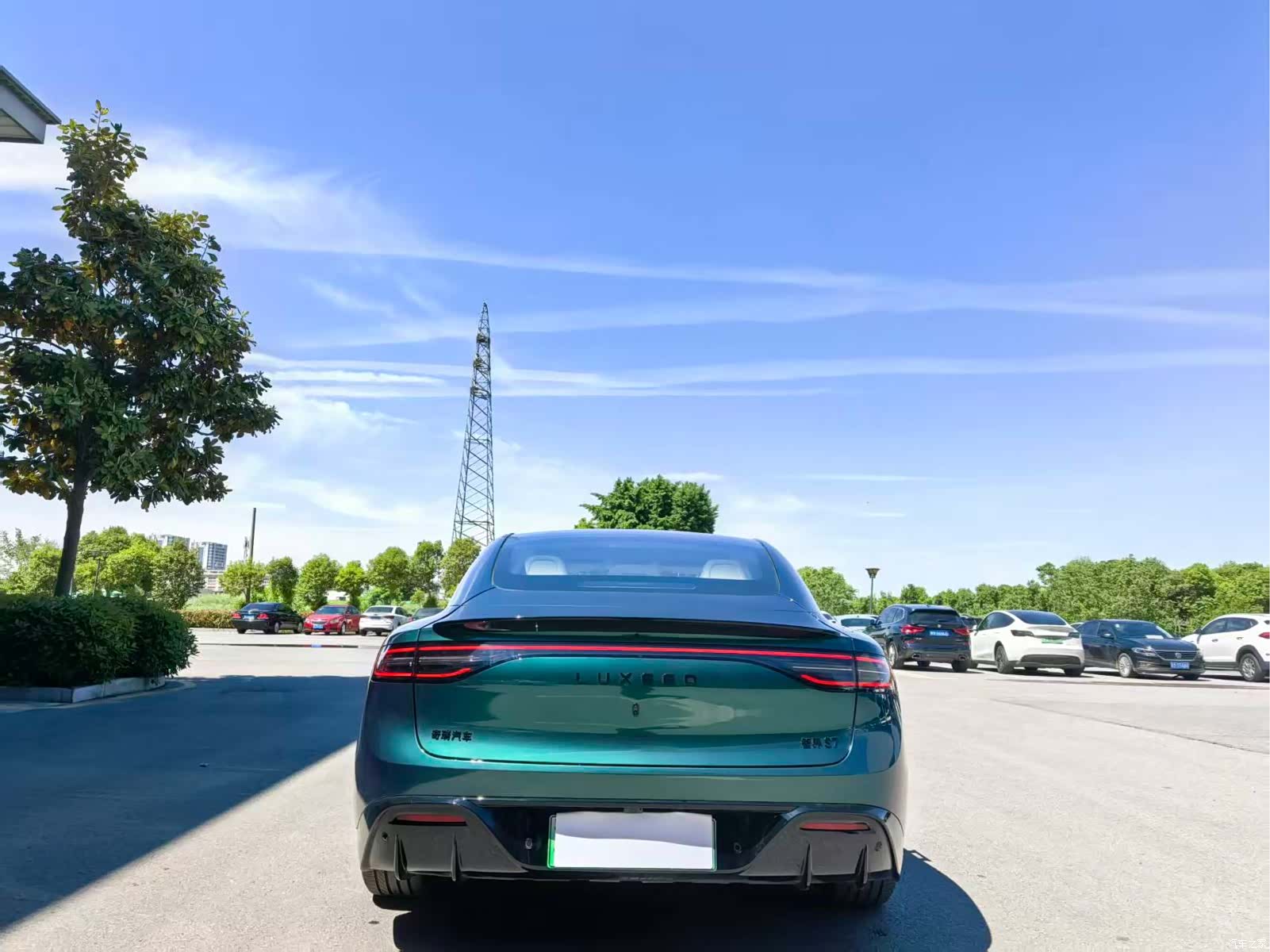 Luxeed S7, 2025 4