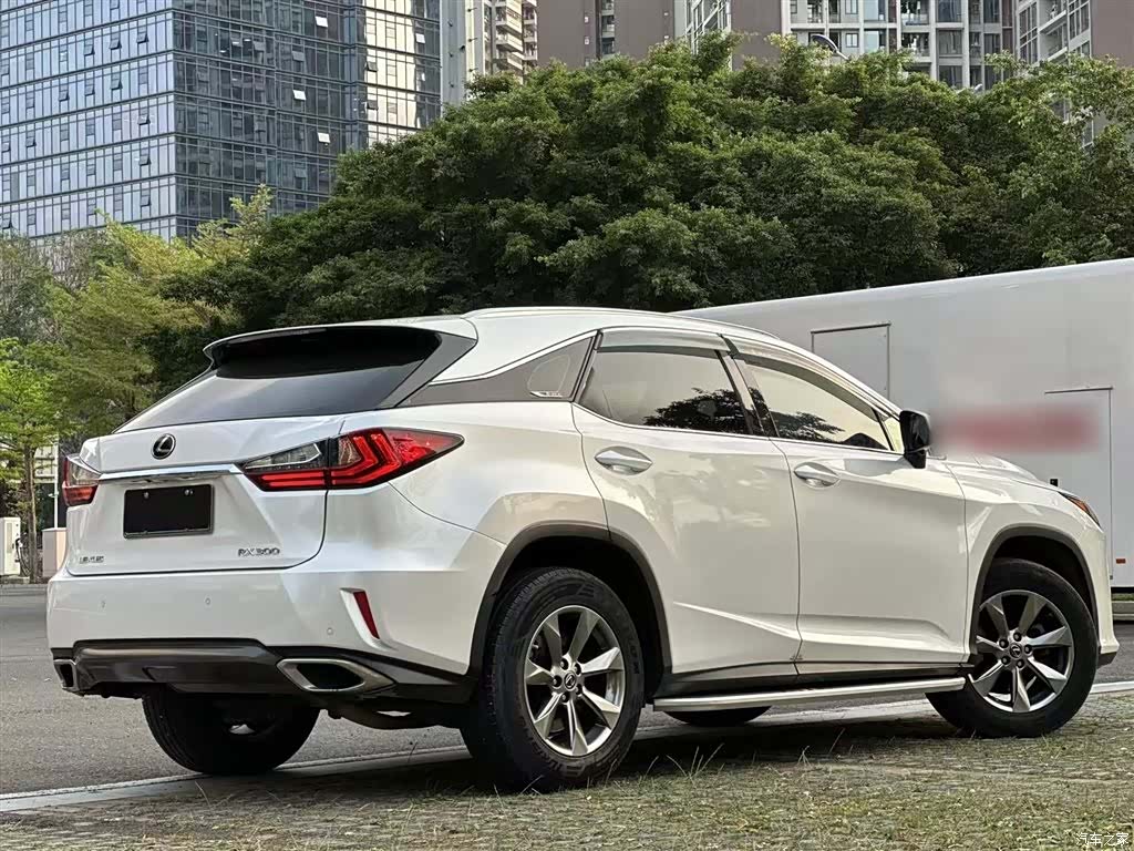 Lexus RX, 2018 9