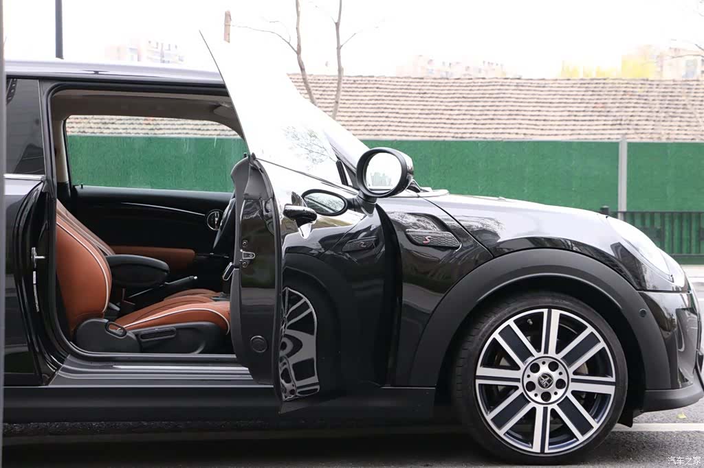 Mini Cooper, 2022 23