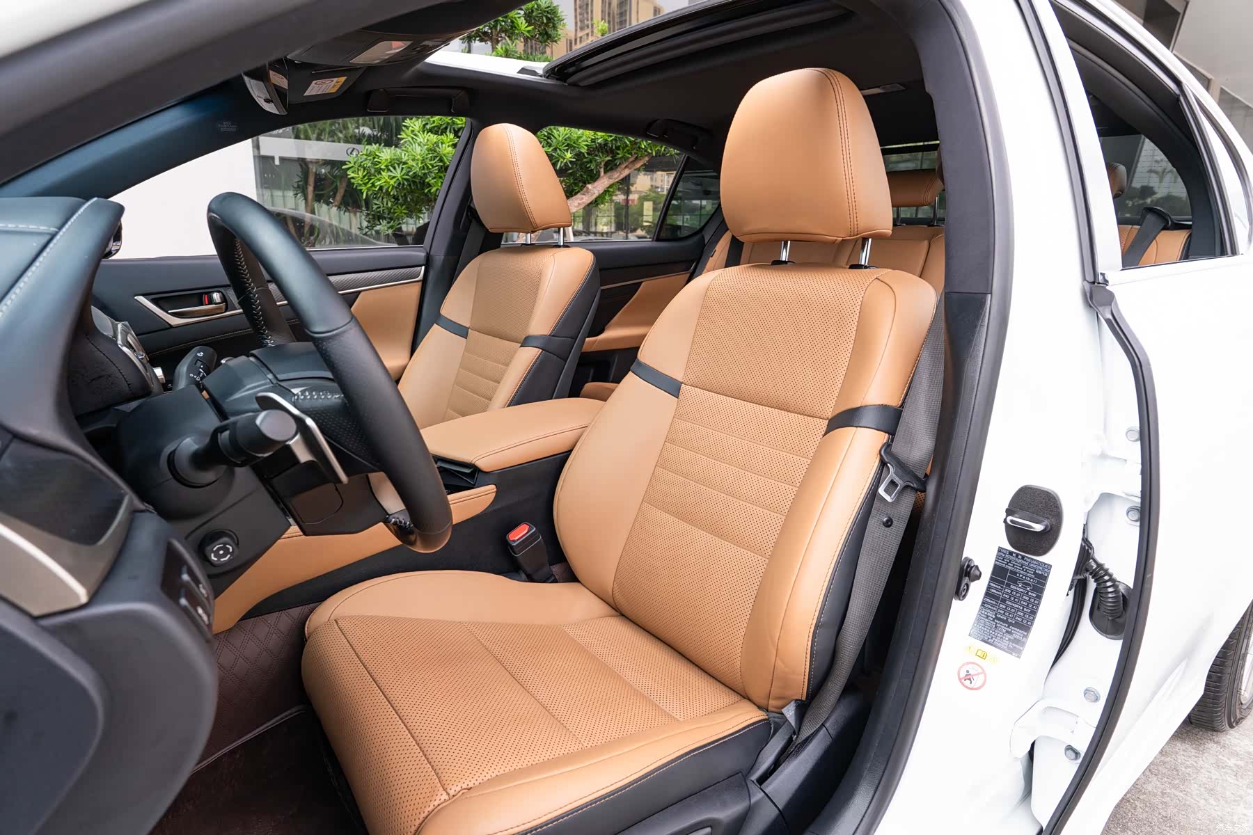 Lexus GS, 2017 11