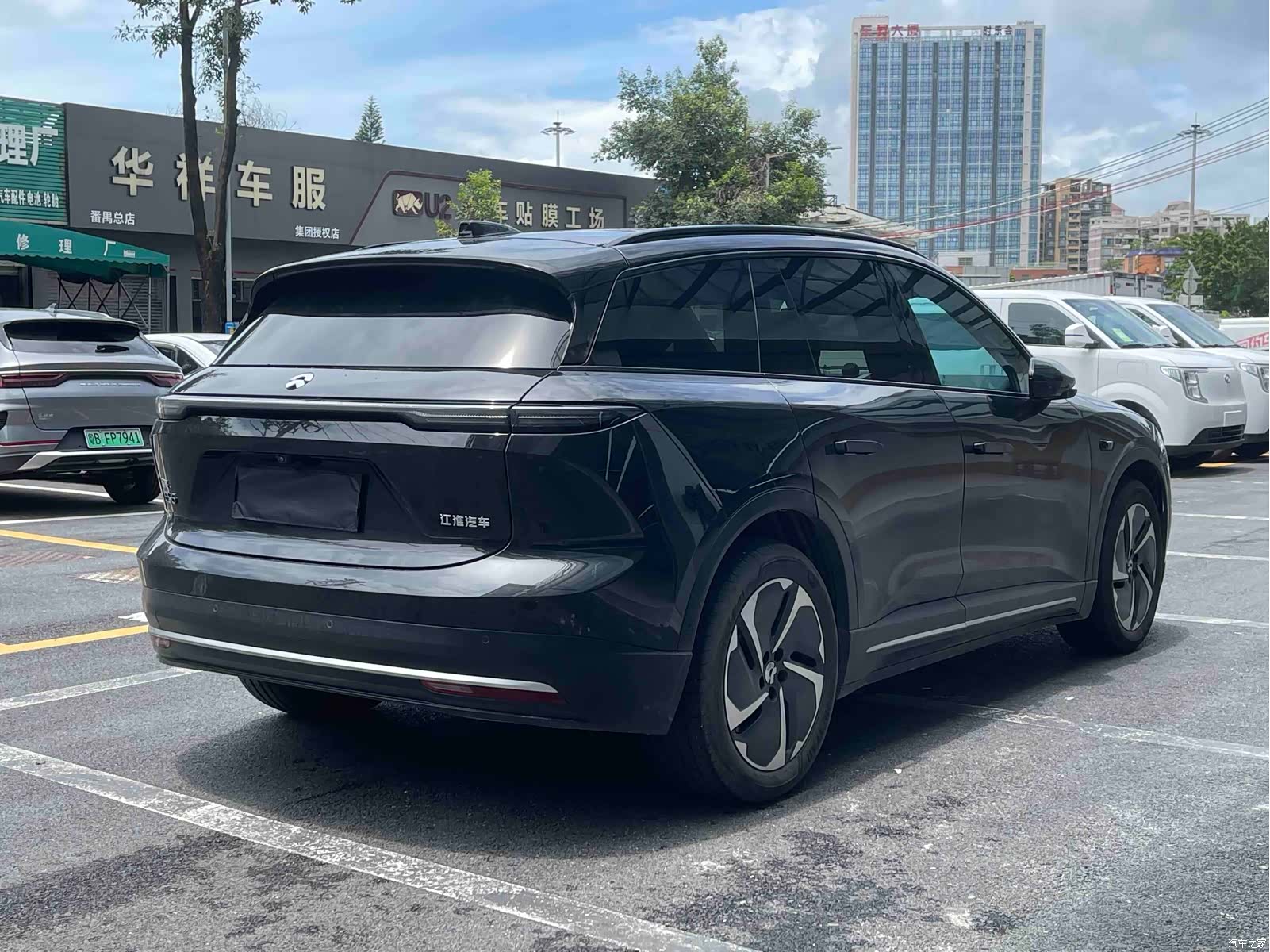 NIO ES6, 2023 10
