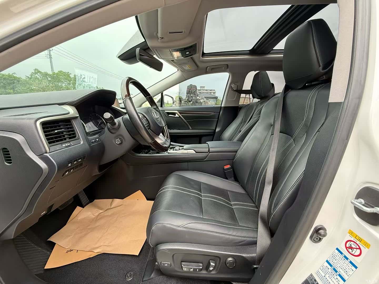 Lexus RX, 2017 4