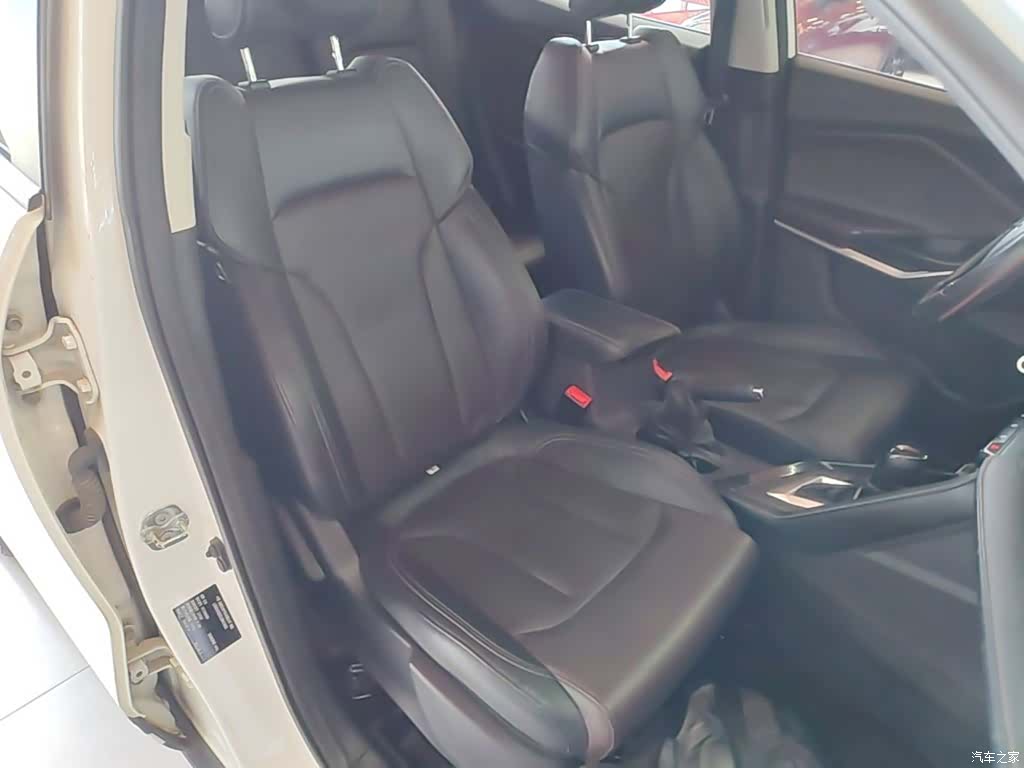 Changan CS15, 2020 25