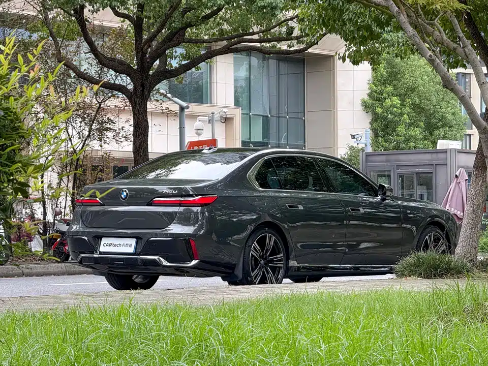 BMW 7 series