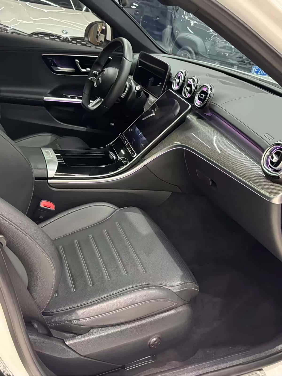 Mercedes-Benz C-Class, 2022 4