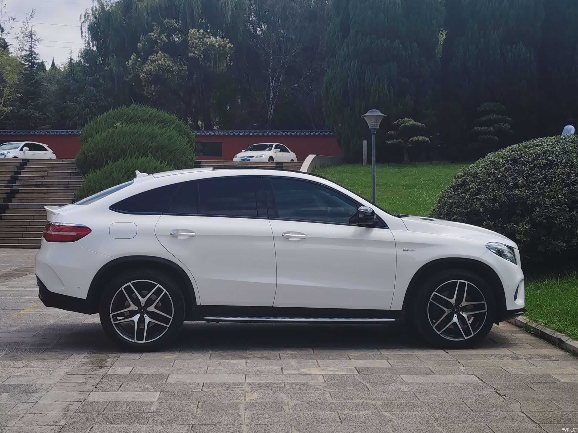 Mercedes-Benz GLE, 2017 39