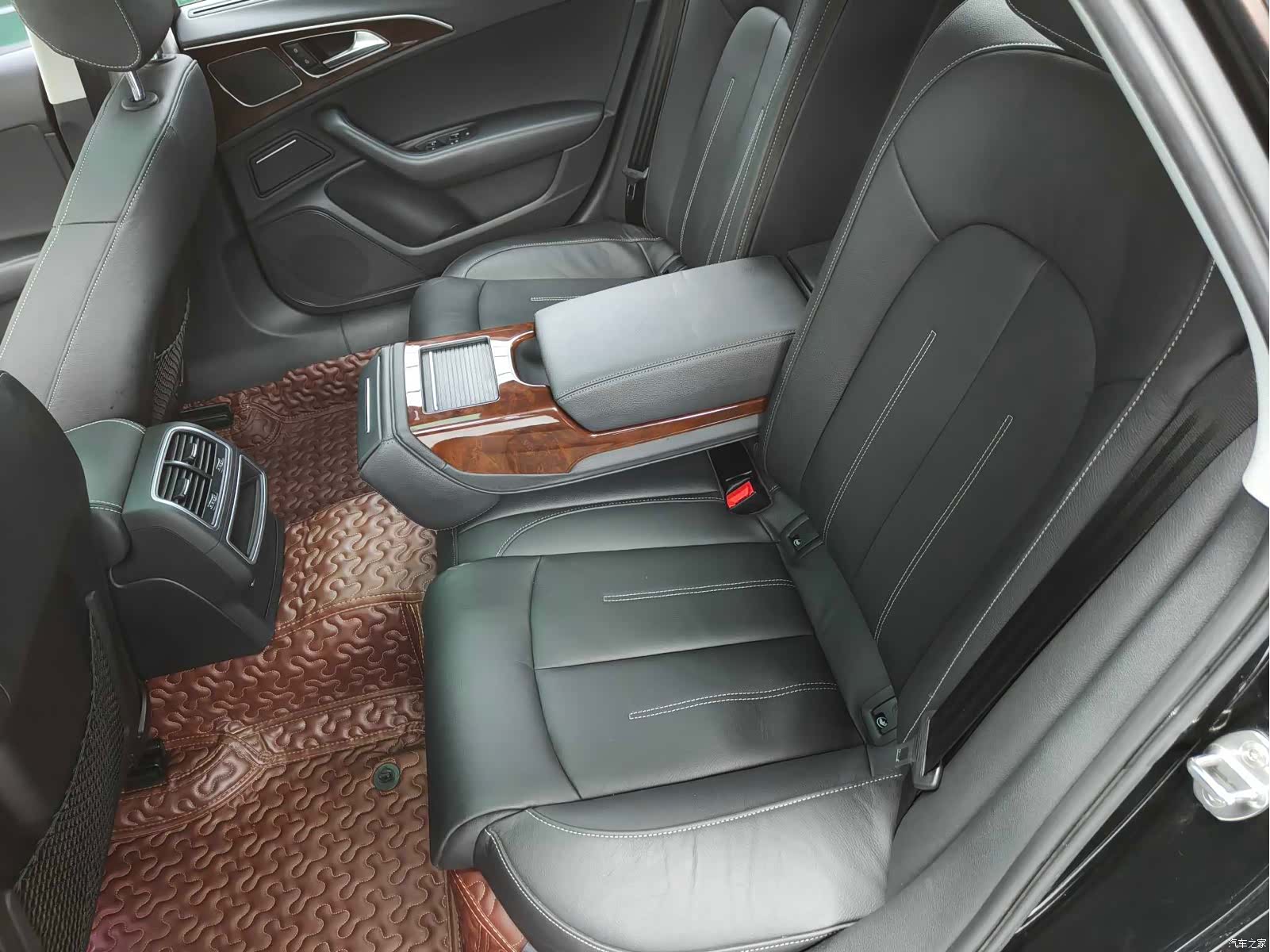 Audi A6L, 2017 12