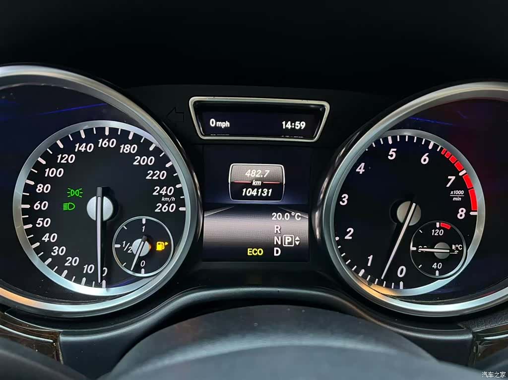 Mercedes-Benz M-Class, 2015 13