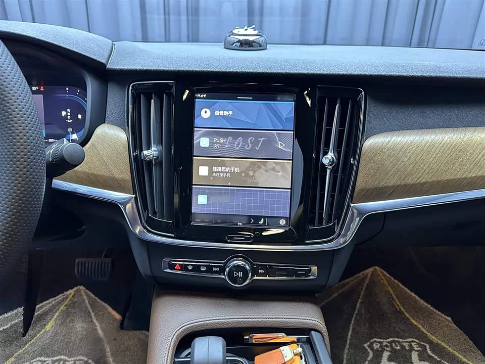 Volvo S90 Volvo S90