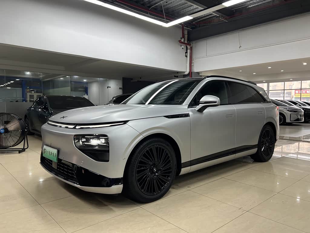 Xpeng G9