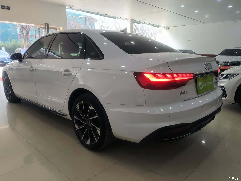 Audi A4L, 2023 23