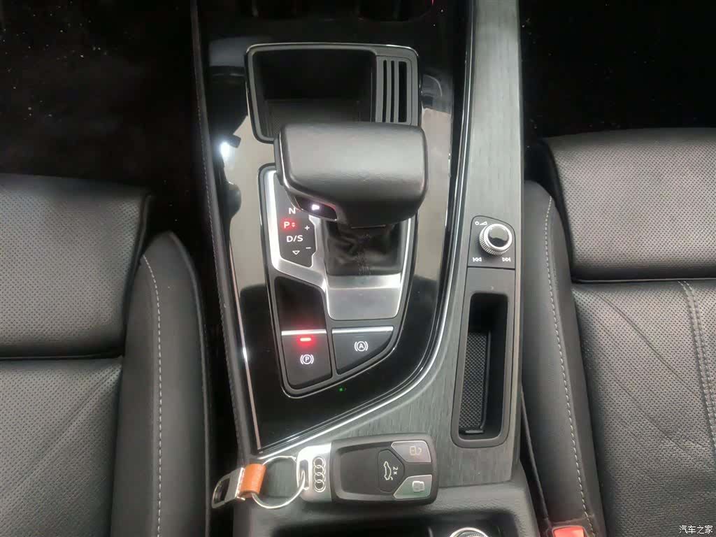 Audi A4L, 2023 10