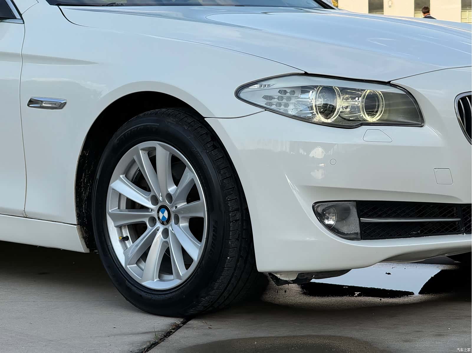BMW 5 Series, 2012 9