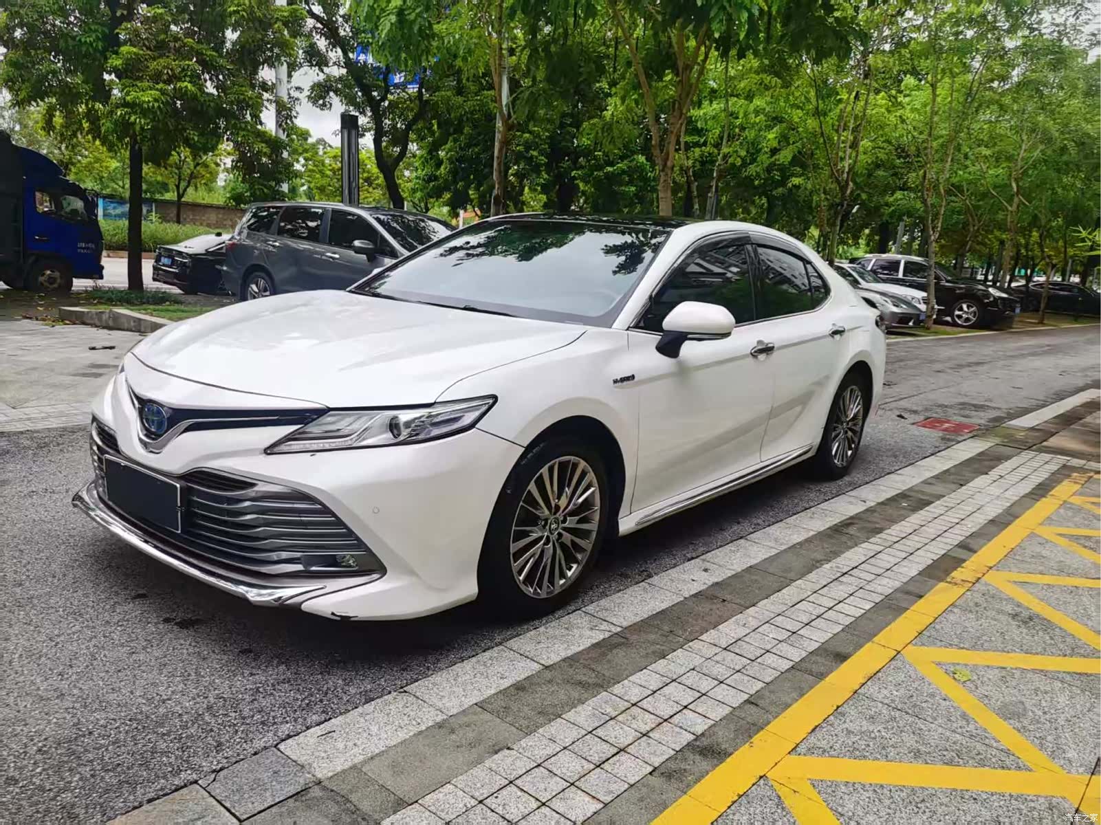 Toyota Camry, 2018 1
